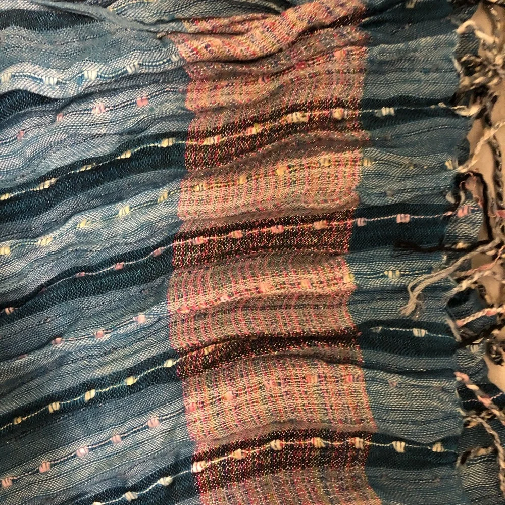 Tramp Blue Pink Shawl Wrap